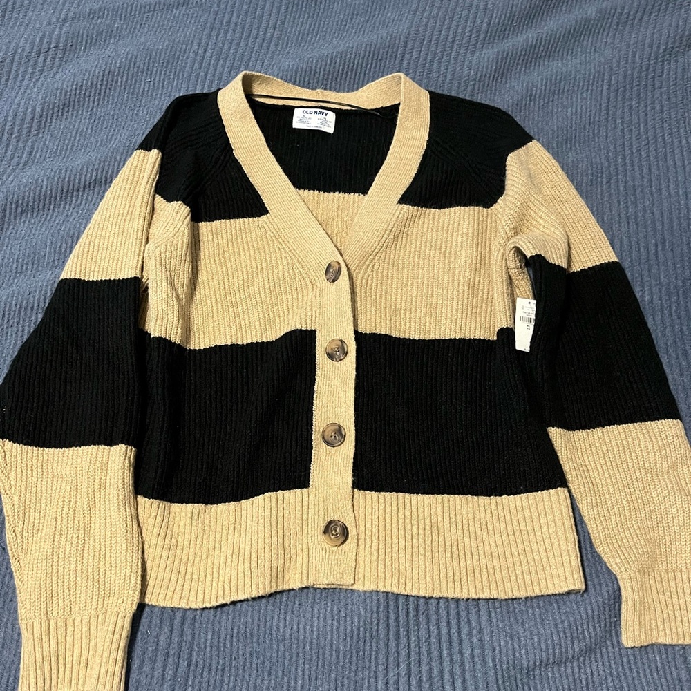 Old Navy sweater, size XL.